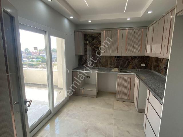 Sahibinden 2 Banyolu İskanlı 2+1 Kiralık Sıfır Daire