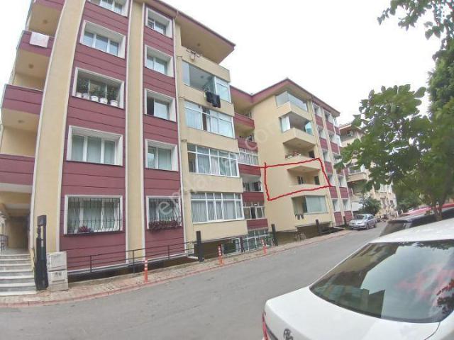 Sahibinden 3+1 Çarşıya Hastahaneye Yürüyüş Mesafesinde Açık Otoparklı Ve Çocuk Parkı Olan Kiralık Daire