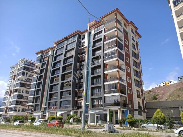 Sahibinden 4+1 20m2 Cam Balkon