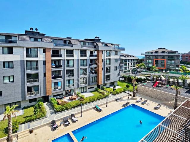 Sahil Mahallesi Deniz Manzaralı 5+2 280m² Satılık Dubleks