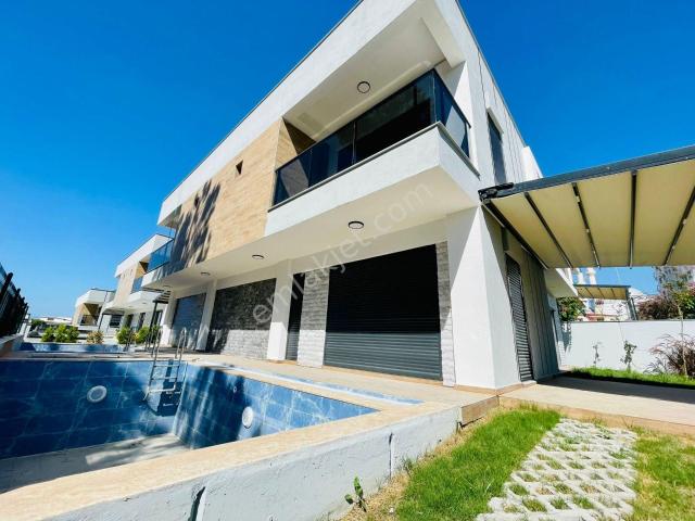 Sahile 300 M guvenlık manzara özel Havuz/otopark bahçe yeni ultra Lüx akıllı Villa