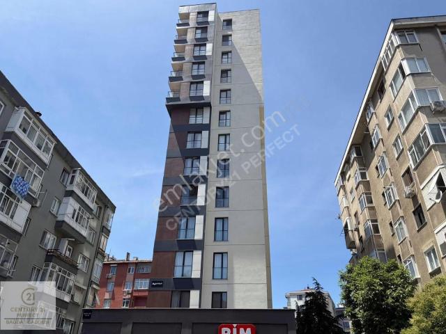 Sahrayıcedit Metroya 2 Dakika Kiralık 2+1