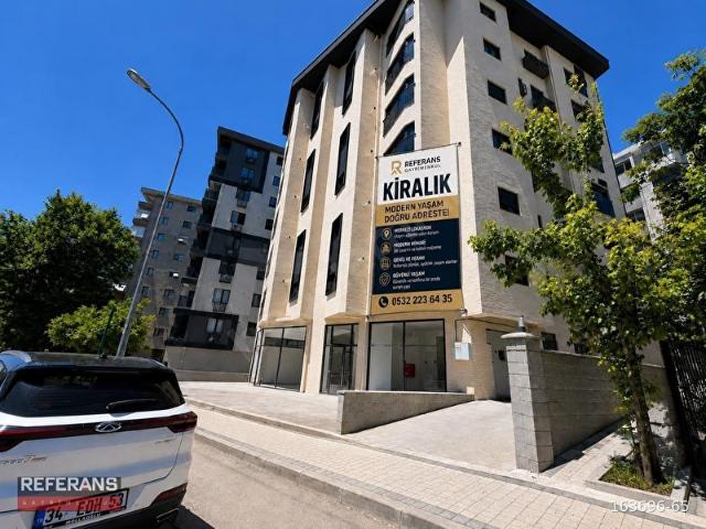SAHRAYICEDİT MAH. E5 MERKEZLİ 245 m YENİ NESİL KİRALIK İŞ YERİ