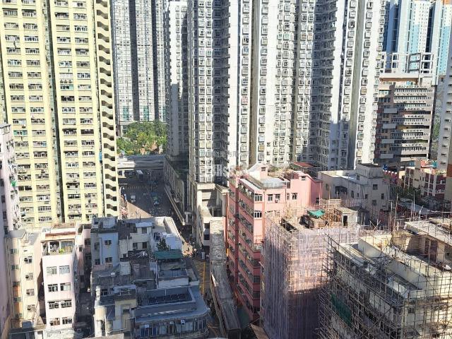 Sai Wan Ho Parker33 [Agency Ads] Unit E,Mid Floor 17 27|32/F, Middle Floor Located Next To The Subway Station, This New Building Boasts A Clubhouse With Open Views And A Cozy Hints