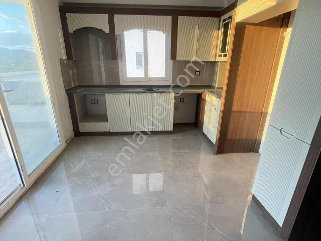 Saida Amirhan'dan Mersin Tömük'te Satılık Manzaralı Sıfır Daire