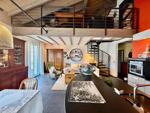 SAILLON ELEGANT DUPLEX MIT 5,5 ZIMMERN UND BERGBLICK