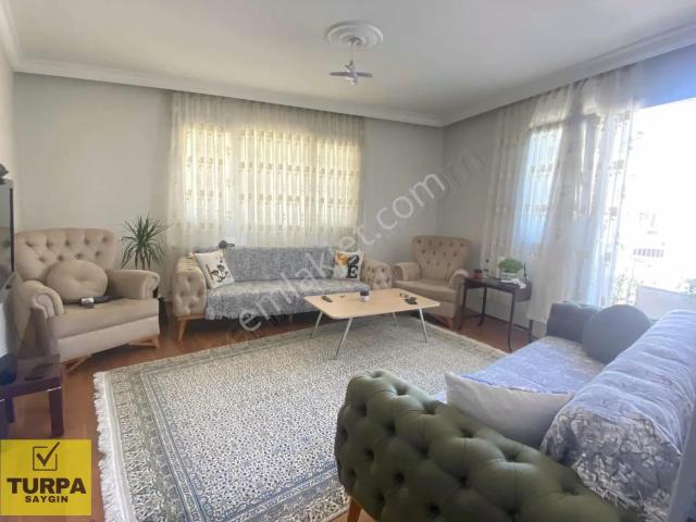 Saim Çıkrıkçı Cad. Üzerinde Merkezi Konum Doğalgazlı 3+1 Satılık
