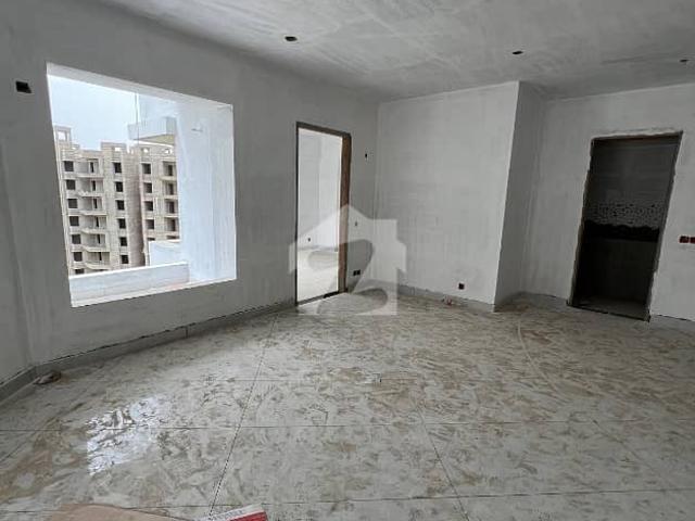 Saima Greens Chance Deal, Prime Location Airport Facing Apartment