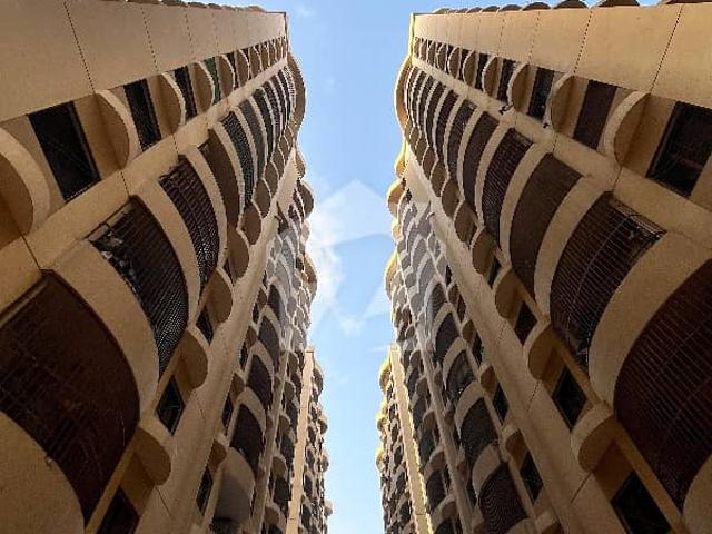 Saima Square One Apartment Spacious & Modern House Available For Sale