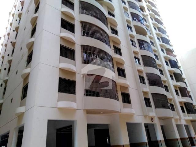 Saima Square One 3 Bedroom Apartment For Sale