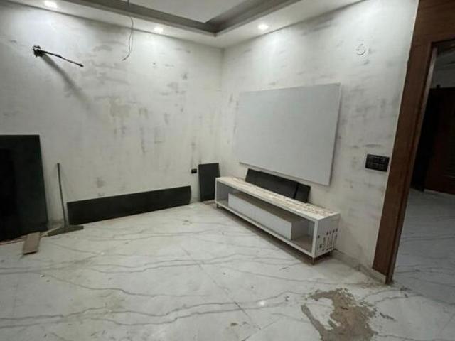 Sainik Colony, Sector 49 2 Bedroom 140 Sq. Yd. Builder Floor in Sainik Colony Faridabad Listing ID: #10373