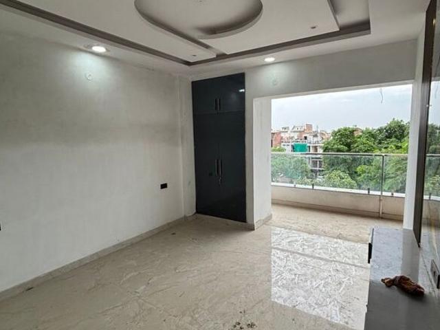 Sainik Colony, Sector 49 3 Bedroom 190 Sq. Yd. Builder Floor in Sainik Colony Faridabad Listing ID: #10373
