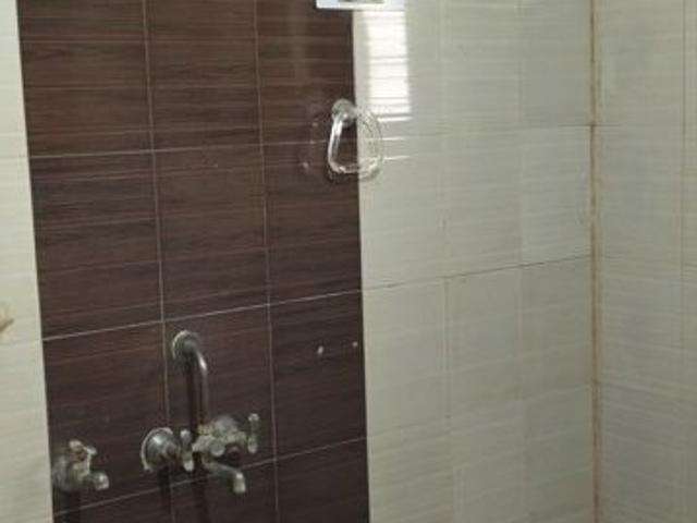 Sainik Plaza 3 Bedroom 131 Sq. Yd. Builder Floor in Sector 49 Faridabad Listing ID: #9972