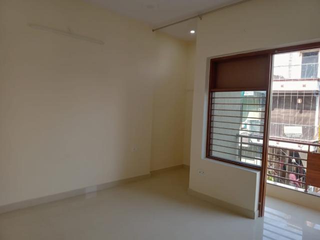 Sainik Plaza 3 Bedroom 235 Sq. Yd. Builder Floor in Sector 49 Faridabad Listing ID: #9986