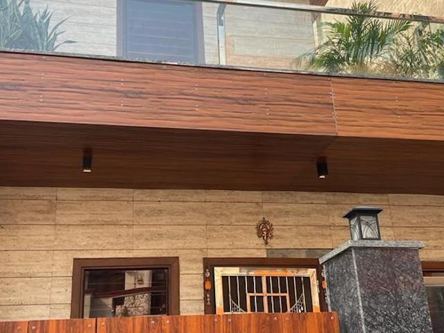 Sainik Plaza 4 Bedroom 153 Sq. Yd. Independent House in Sector 49 Faridabad Listing ID: #9313