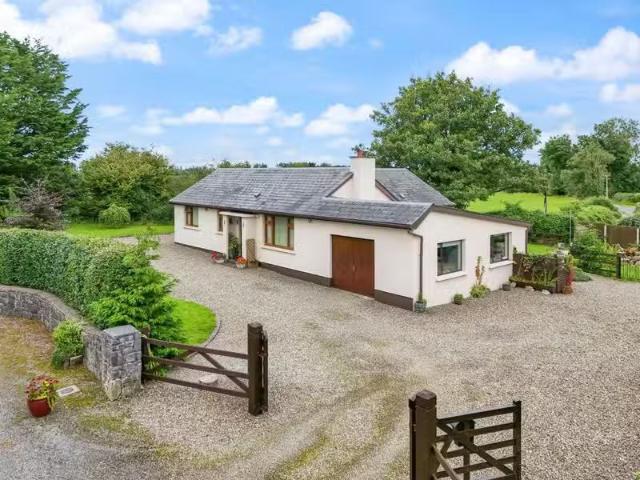 Saint Teresa'S Cottage, Ganty, Craughwell, Co. Galway, H91RKV4.