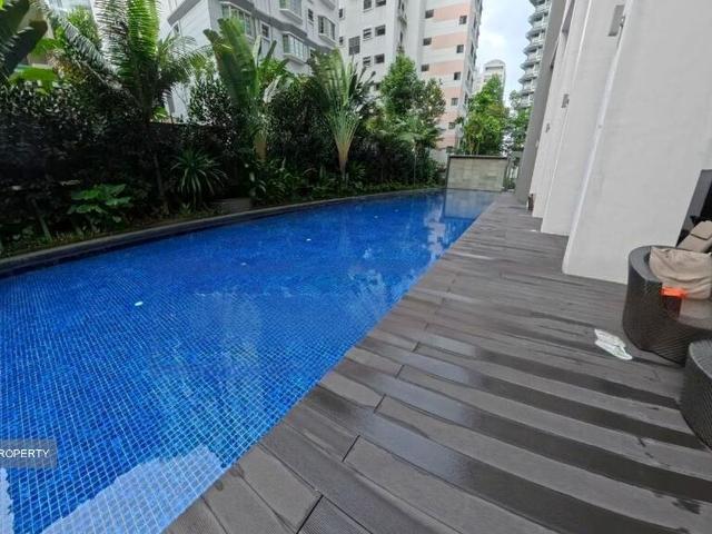 Saint Thomas Walk D9, Apartment