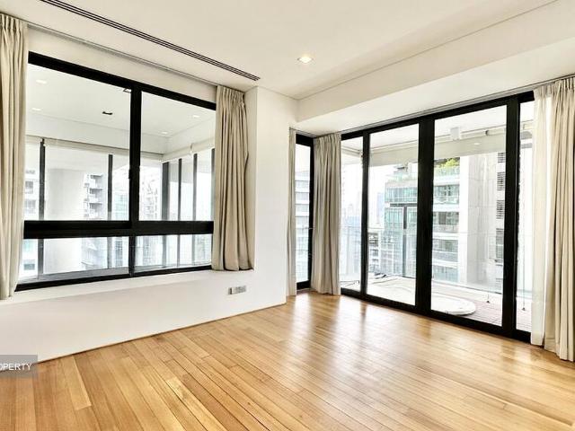 Saint Thomas Walk D9, Apartment