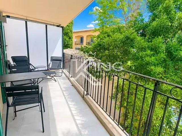 Saint Tropez 83990 Achat / Vente appartement 2 pièces t2 terrasse