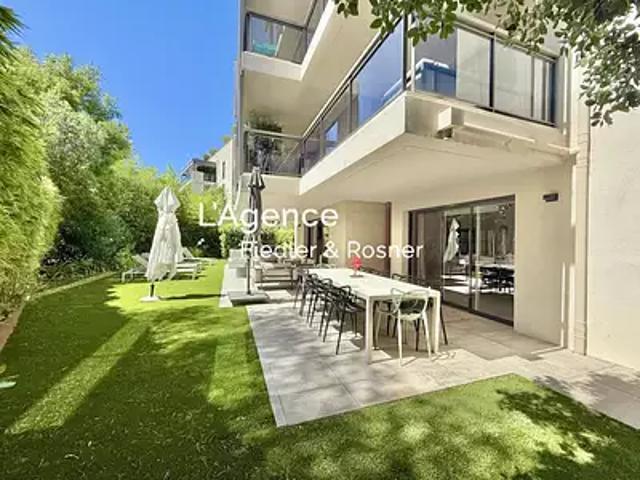 Saint Tropez 83990 Achat / Vente appartement 5 pièces t5 piscine