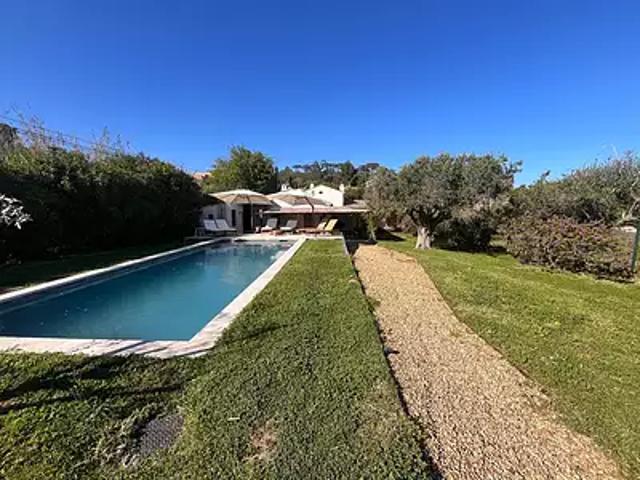Saint Tropez 83990 Achat / Vente maison 5 pièces t5 au dernier étage