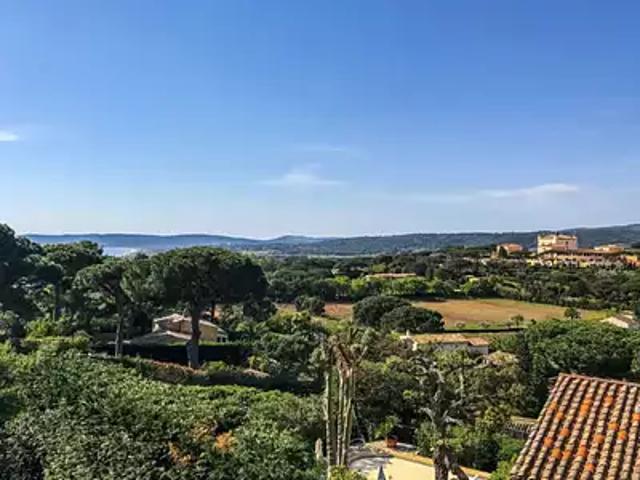 Saint Tropez 83990 Achat / Vente maison 6 pièces t6 piscine