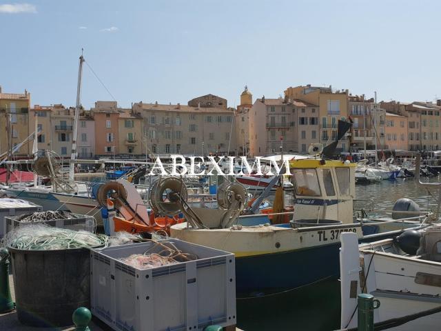 Saint Tropez — Centre village, à pied de la Place des Lices 400m² Saint Tropez