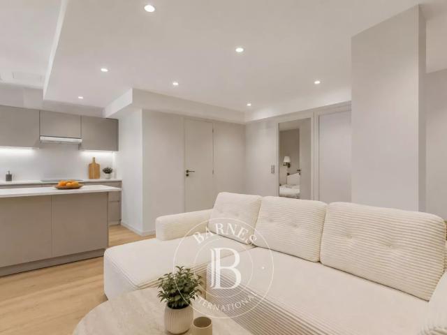 SAINT TROPEZ APPARTEMENT 2 CHAMBRES CENTRE VILLE