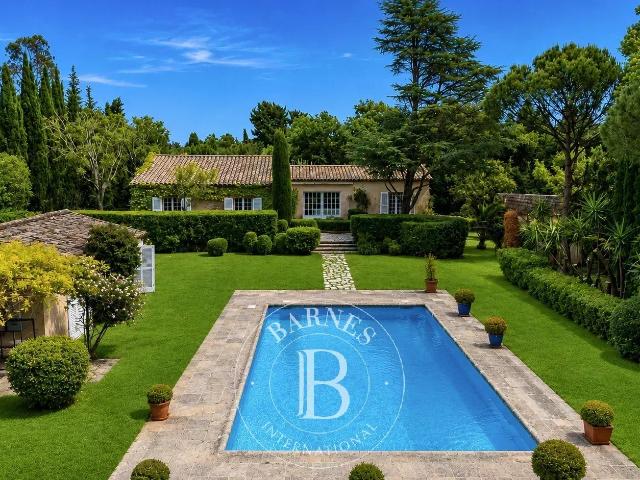 Saint Tropez – Les Parcs – Propriété Provençale 245m² Saint Tropez