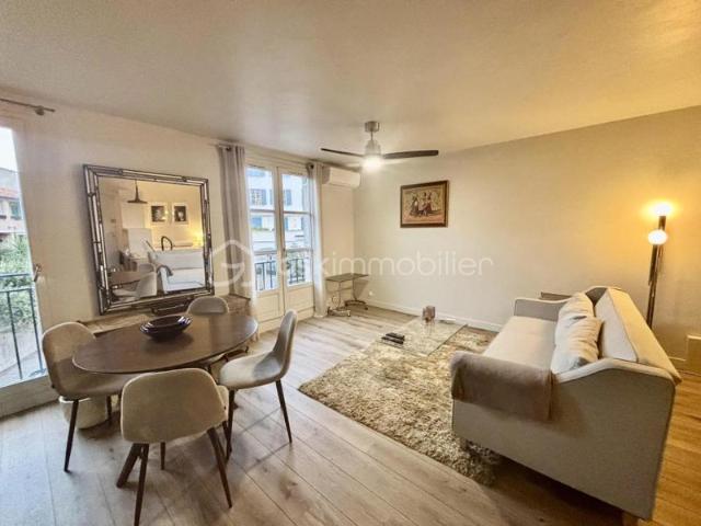 SAINT TROPEZ – CHARMANT STUDIO À DEUX PAS DE LA PLACE DES LICES