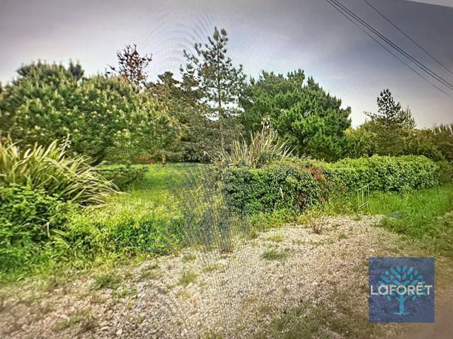 Saint Urbain Vente Terrain 85