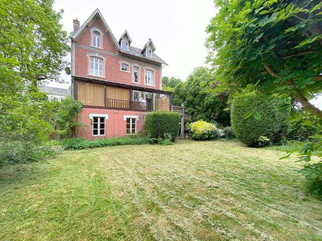 SAINT VALERY SUR SOMME, AU COEUR DE LA BAIE, 275m2