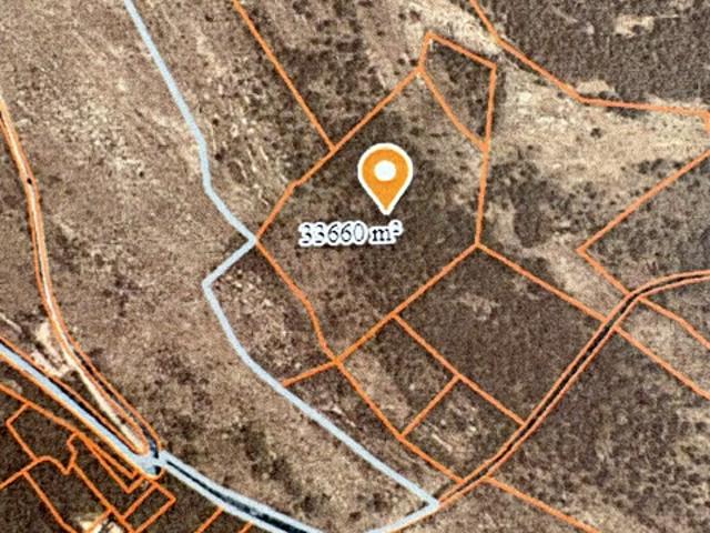 SAINT VALLIER DE THIEY TERRAIN 33600 M2