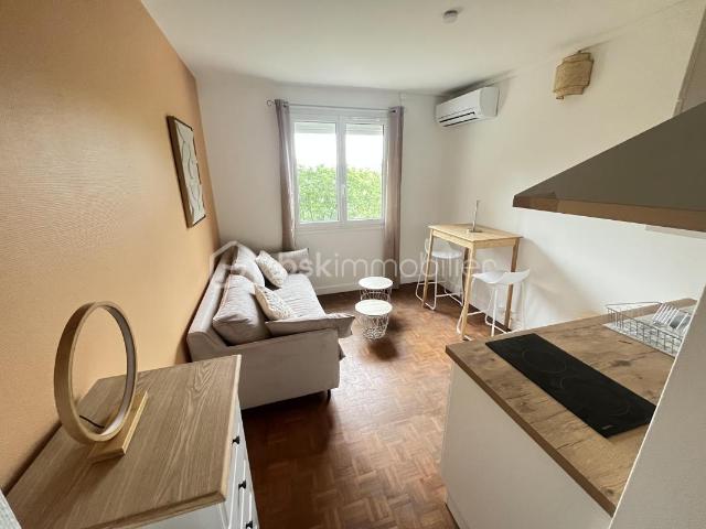 SAINT VALLIER Studio meublé