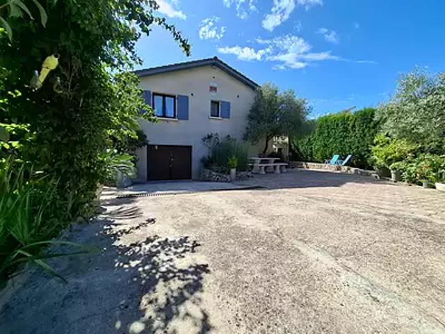 Saint Vallier 26240 Achat / Vente maison 4 pièces t4 au dernier étage