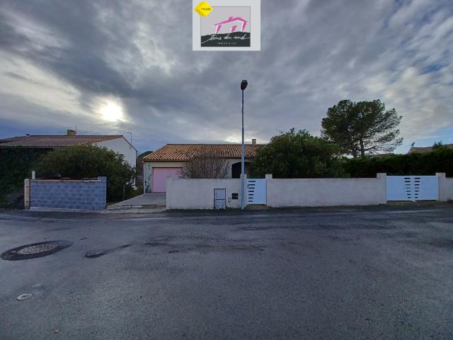 SAINT VALLIERE VILLA T4 MEUBLEE DE PLAIN PIED 84.60 M2 HAB JARDIN, GARAGE, CLIMATISATION