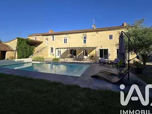 Saint Varent 79330 Achat / Vente maison 9 pièces t9 parking