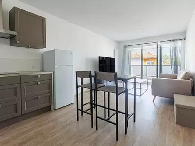 Saint Vincent de Tyrosse 40230 Achat / Vente appartement 2 pièces t2 au dernier étage parking