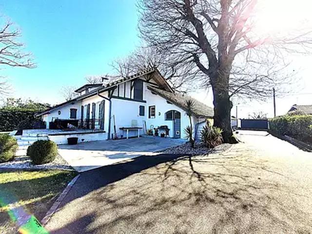 Saint Vincent de Tyrosse 40230 Achat / Vente maison 6 pièces t6 au dernier étage