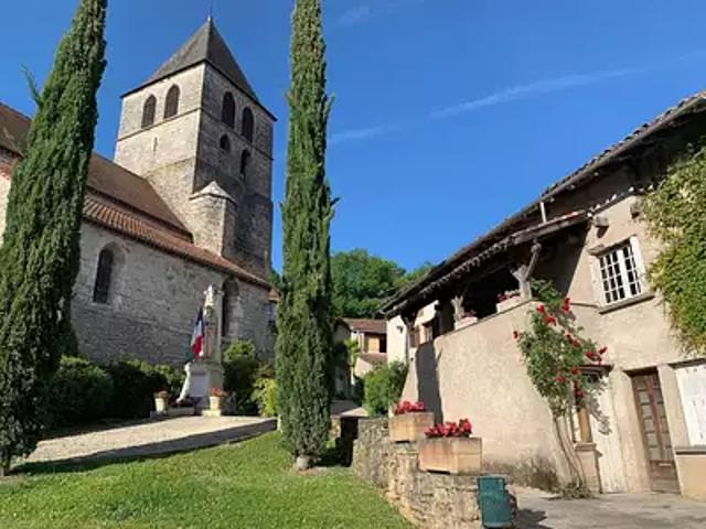 Saint Vincent Rive d'Olt 46140 Achat / Vente maison 5 pièces t5