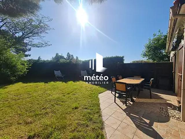 Saint Vincent sur Jard 85520 Achat / Vente maison 3 pièces t3 au dernier étage piscine