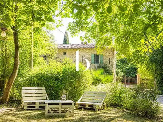 Saint Victor la Coste 30290 Achat / Vente maison 14 pièces t14 piscine terrasse