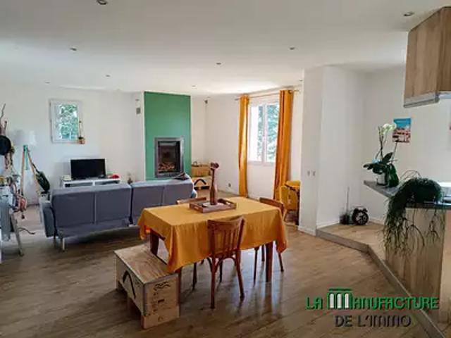 Saint Victor Malescours 43140 Achat / Vente appartement 4 pièces t4 au dernier étage