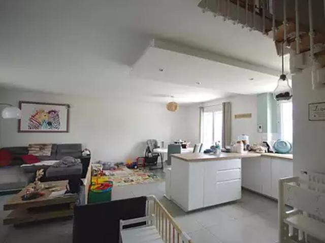 Saint Vivien 17220 Achat / Vente maison 4 pièces t4 jardin