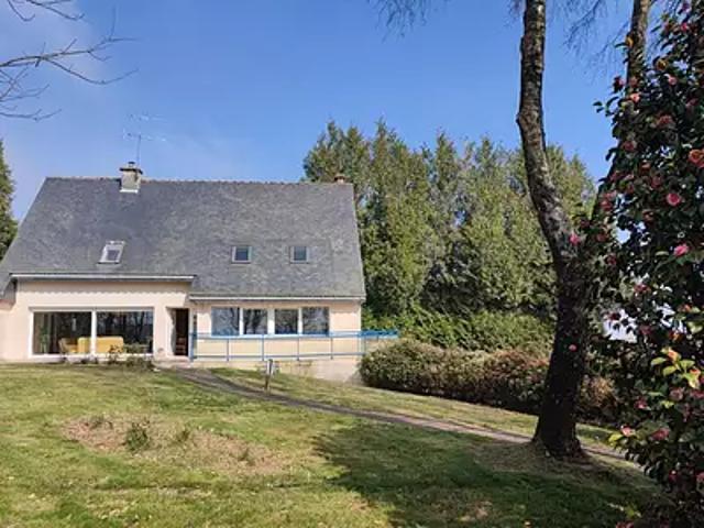 Saint Vran 22230 Achat / Vente maison 8 pièces t8 jardin