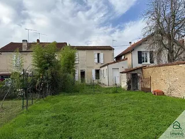 Saint Yrieix sur Charente 16710 Achat / Vente maison 4 pièces t4 jardin