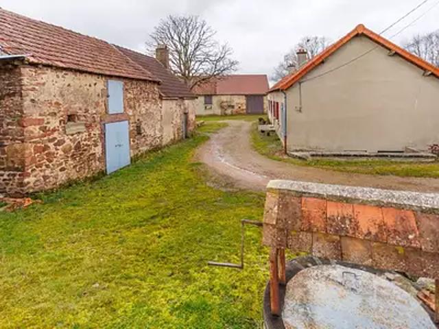 Saint Agnan 71160 Achat / Vente maison 6 pièces t6