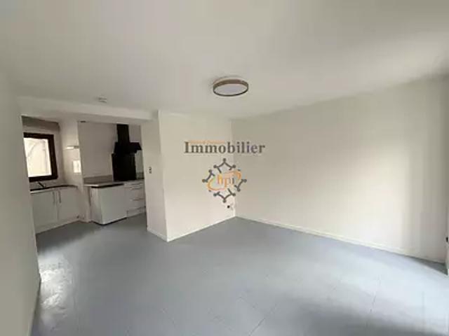 Saint Affrique 12400 Location appartement 2 pièces t2