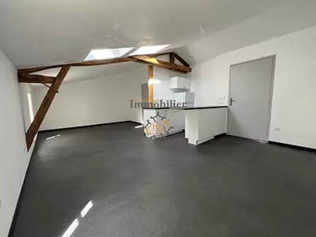 Saint Affrique 12400 Location appartement 2 pièces t2