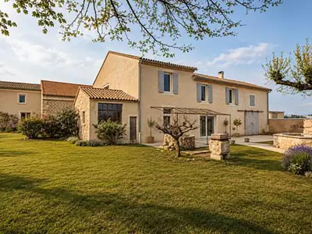 Saint Alexandre 30130 Achat / Vente maison 11 pièces t11 terrasse cave